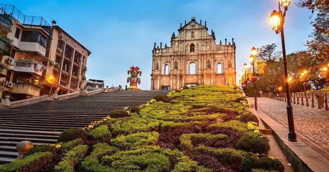 探索东方拉斯维加斯，澳门魅力之旅攻略